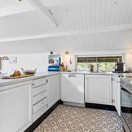 Gorgeous In With Wifi Holiday home